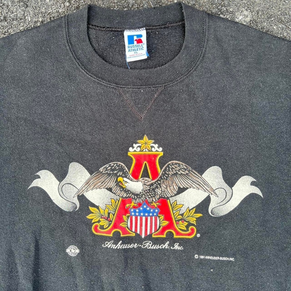 1990s Anheuser Busch Graphic Beer sweater size XL